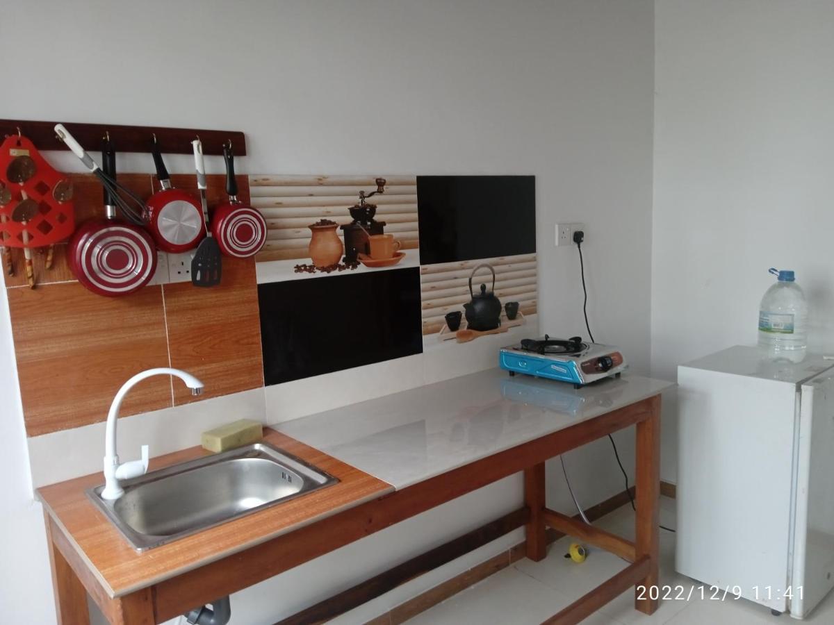 Hotel Senero House à Bentota Extérieur photo